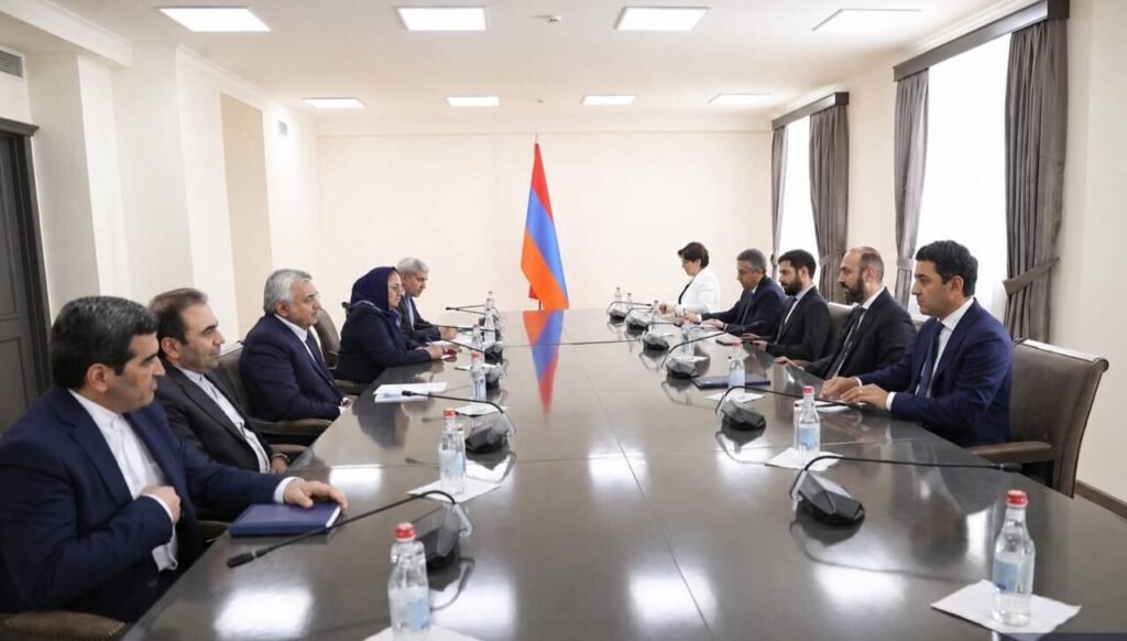 Iran and Armenia Commit to Accelerate Joint Economic Projects