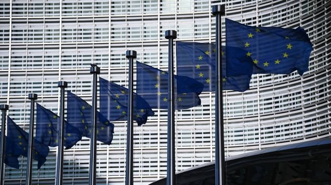 Европска унија разматра годишњу дозволу за руски СПГ