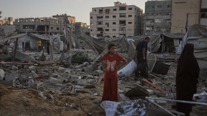 Israeli Airstrikes Claim Lives of Four in Gaza Amid Ceasefire Efforts