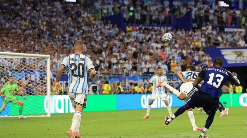 Sidny Lopes Cabral best goal