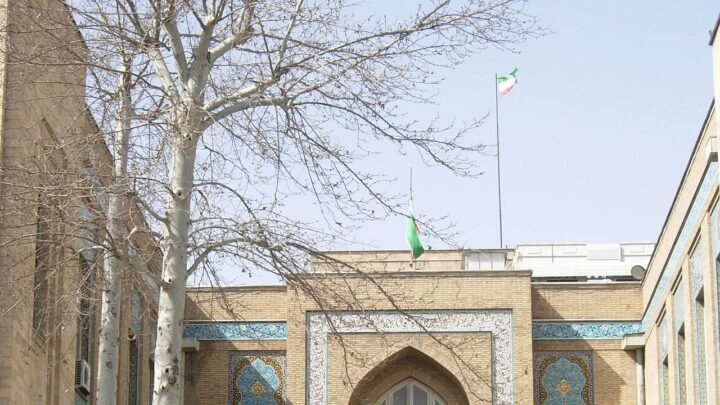 Иран оштро осудио наставак израелских напада на Либан