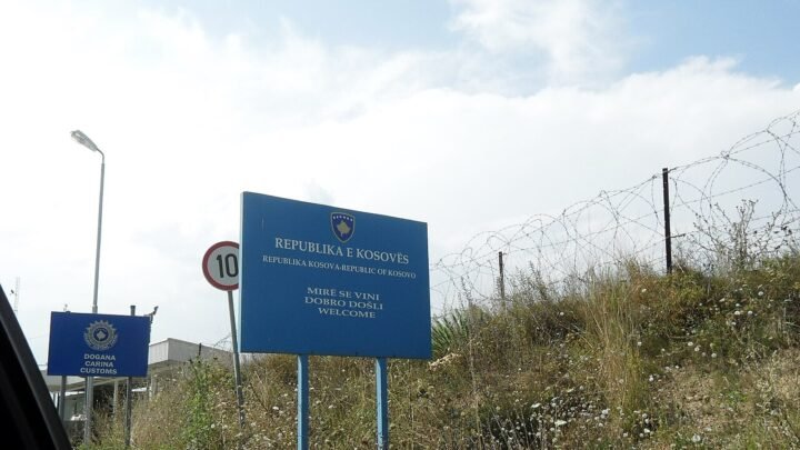 Десимир Ћировић: Реинтеграција Србије у Косово као политичка сатира
