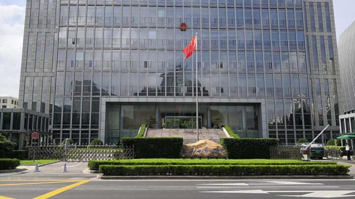 Foreign vessels in Hormuz collision resolve $23 million dispute in Chinese court