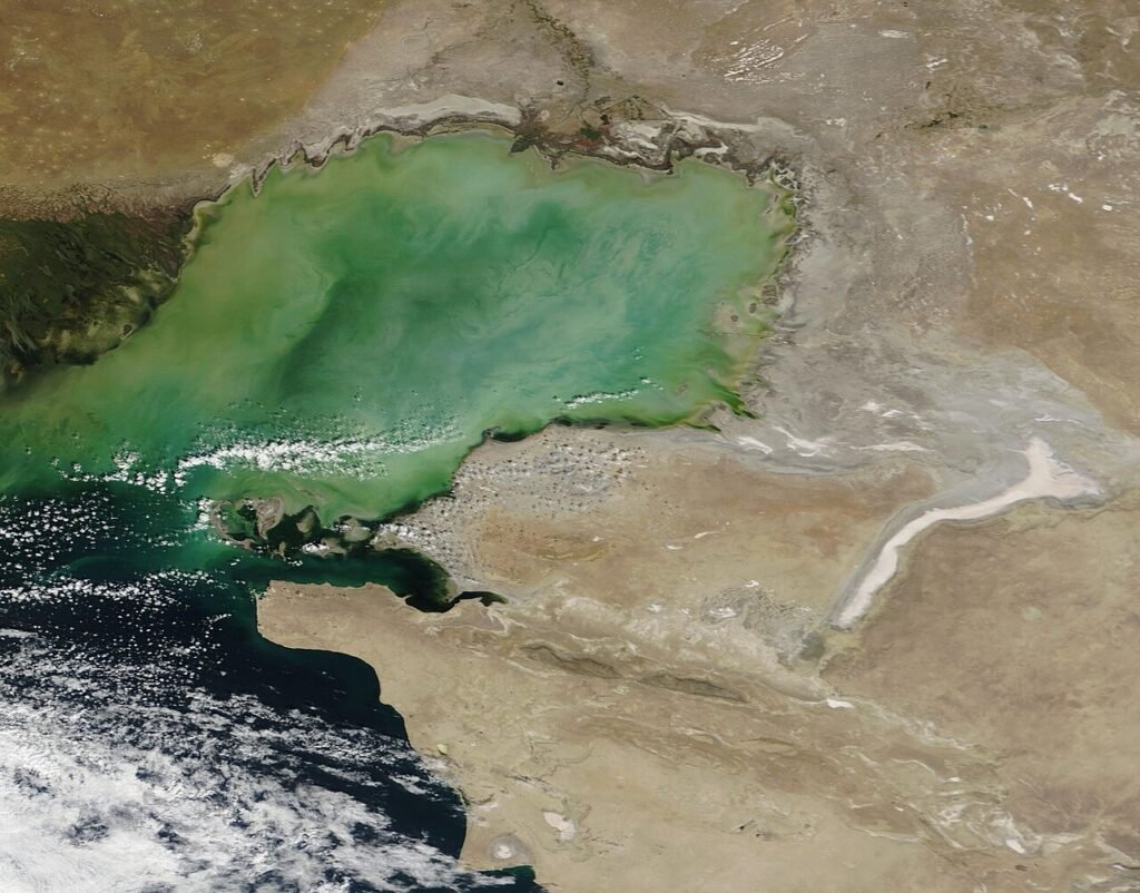 Иран позива државе Каспијског мора да осуде безбедносне претње