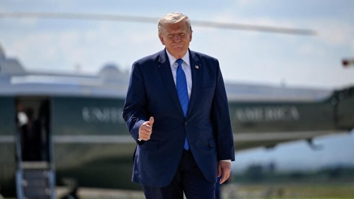 Трамп: САД и Израел одлажу нападе на Иран