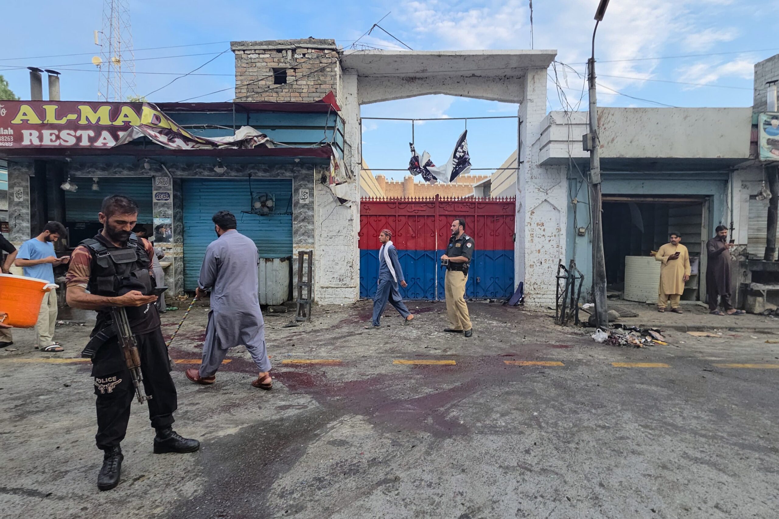 suicide bombing Pakistan protest