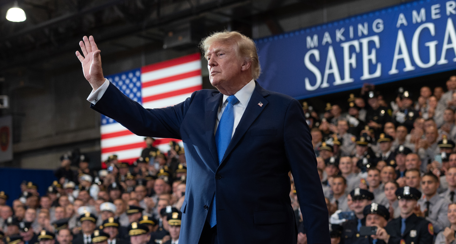 Трамп сусрет Ким Џонг Ун