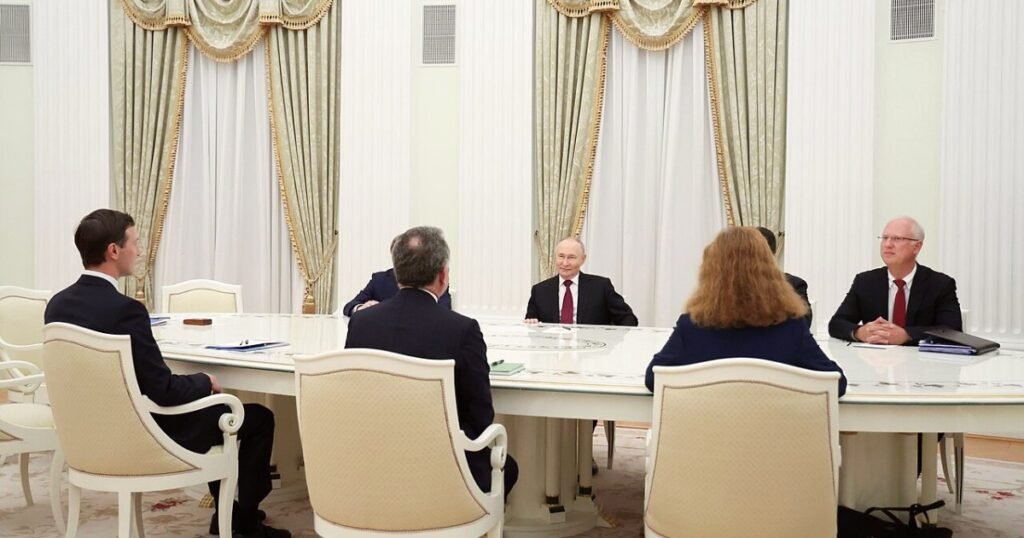 US Envoys ‘Very Encouraged’ by Ukraine Peace Talks in Kyiv