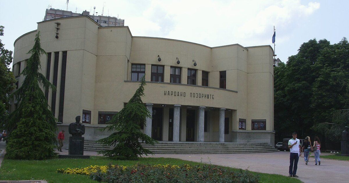 Вучић у Нишу полиција блокирала