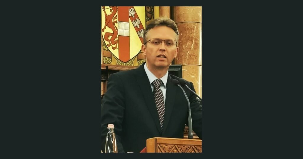 Ухапшен Орбанов министар којег је Вучић одликовао, сумњиче га за крађу 47 милиона евра из буџета