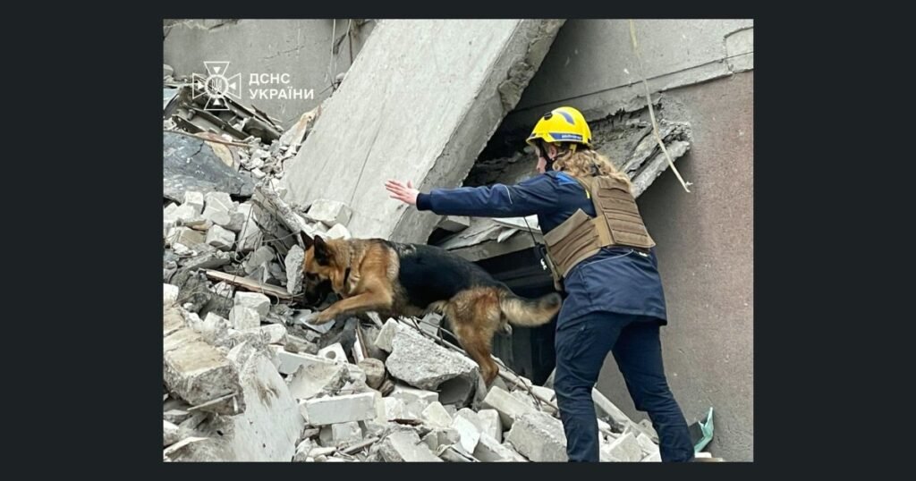 Зеленски осудио руски напад у ком је погинуло најмање 28 људи